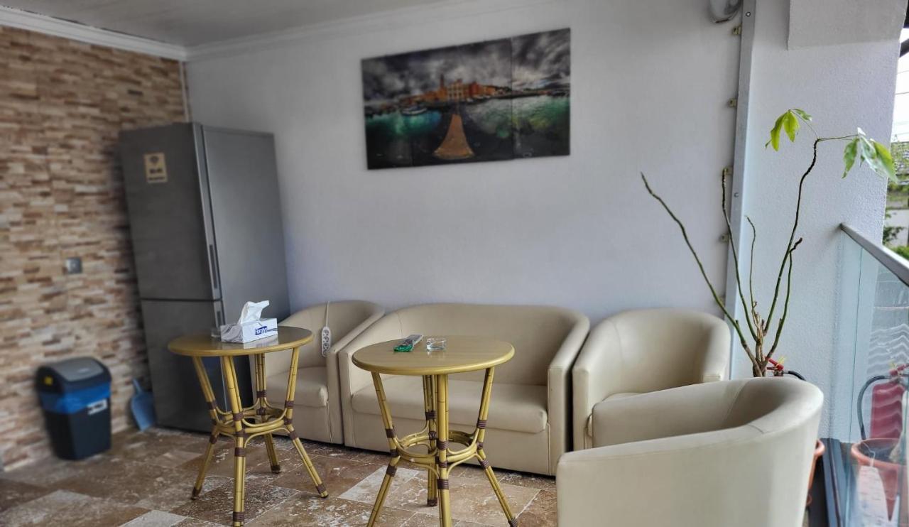 Pensiunea Vila Ysy - Eforie Nord Extérieur photo